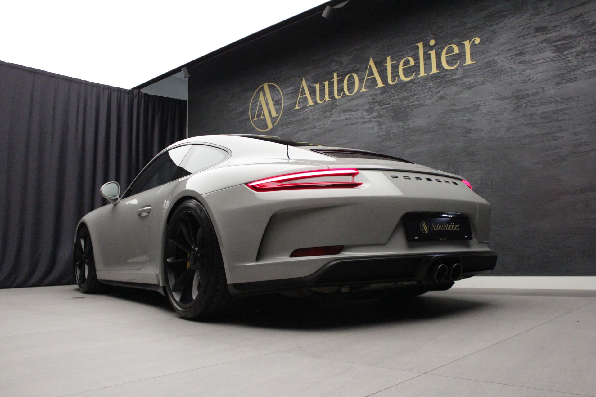 PORSCHE 911 GT3 PDK-image-10