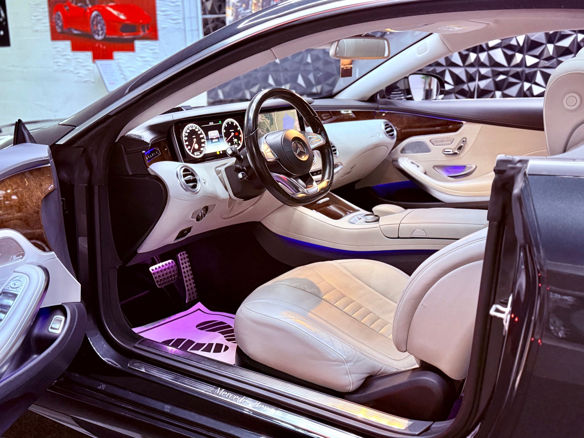 MERCEDES-BENZ S 500 Coupé 4Matic 7G-Tronic AMG Line-image-12