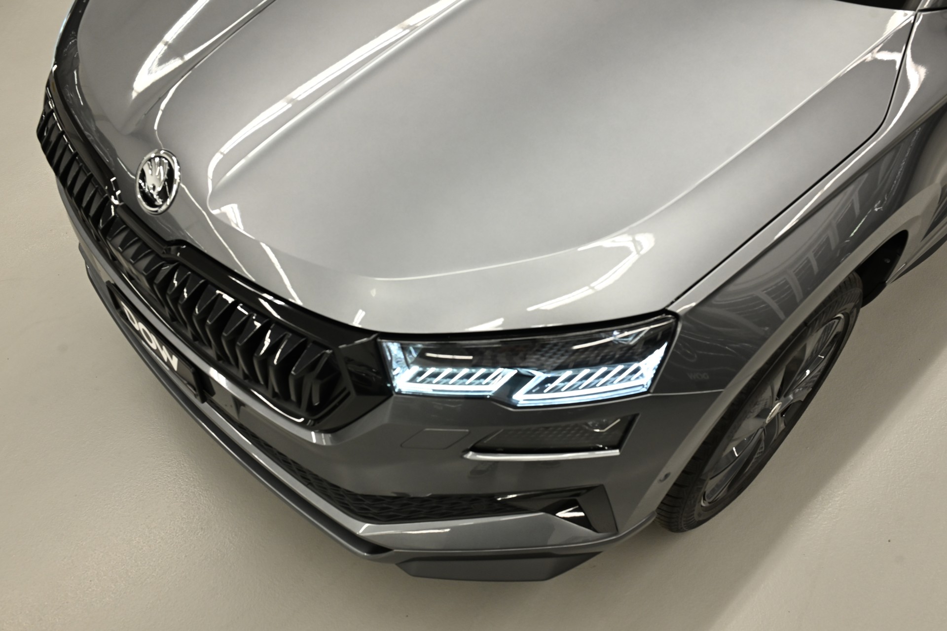 SKODA Karoq 2.0 TSI SportLine 4x4 DSG-image-3