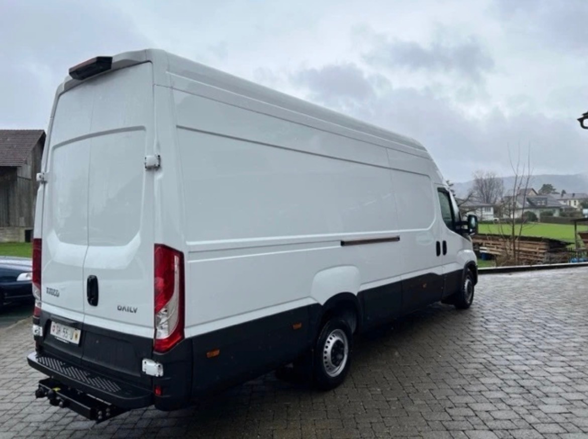 IVECO DAILY-image-2