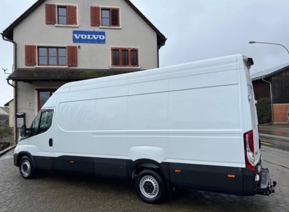 IVECO DAILY-image-0