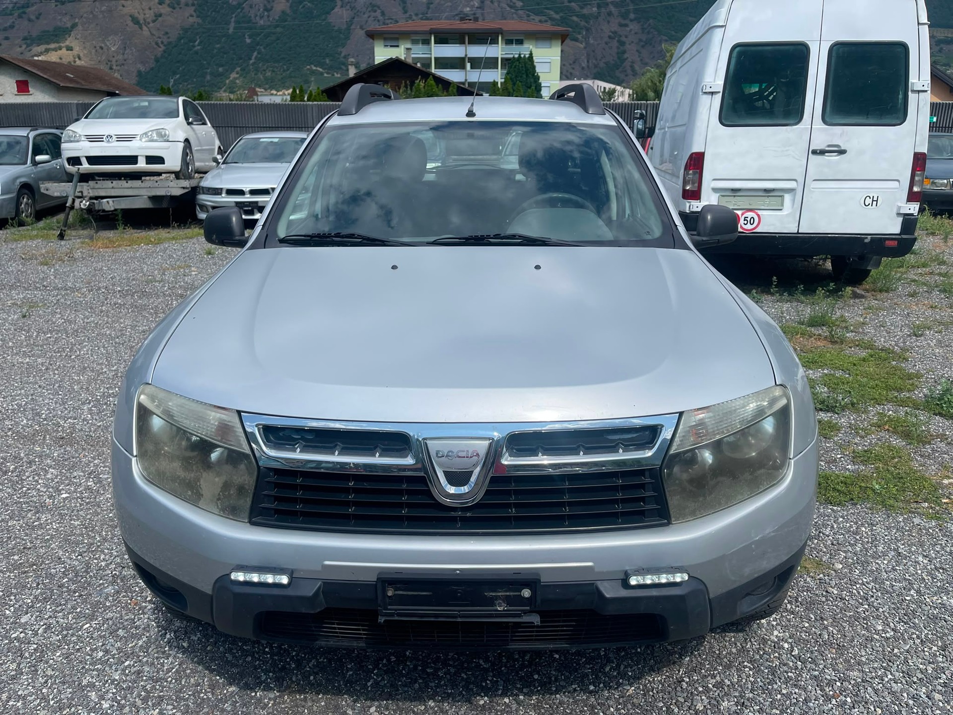 DACIA Duster 1.6 Lauréate 4x4-image-0