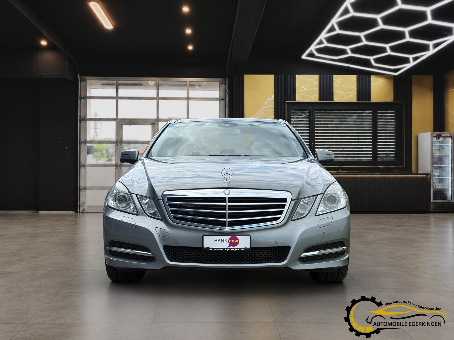 MERCEDES-BENZ E 300 CDI BlueEfficiency Avantgarde 7G-Tronic-image-1