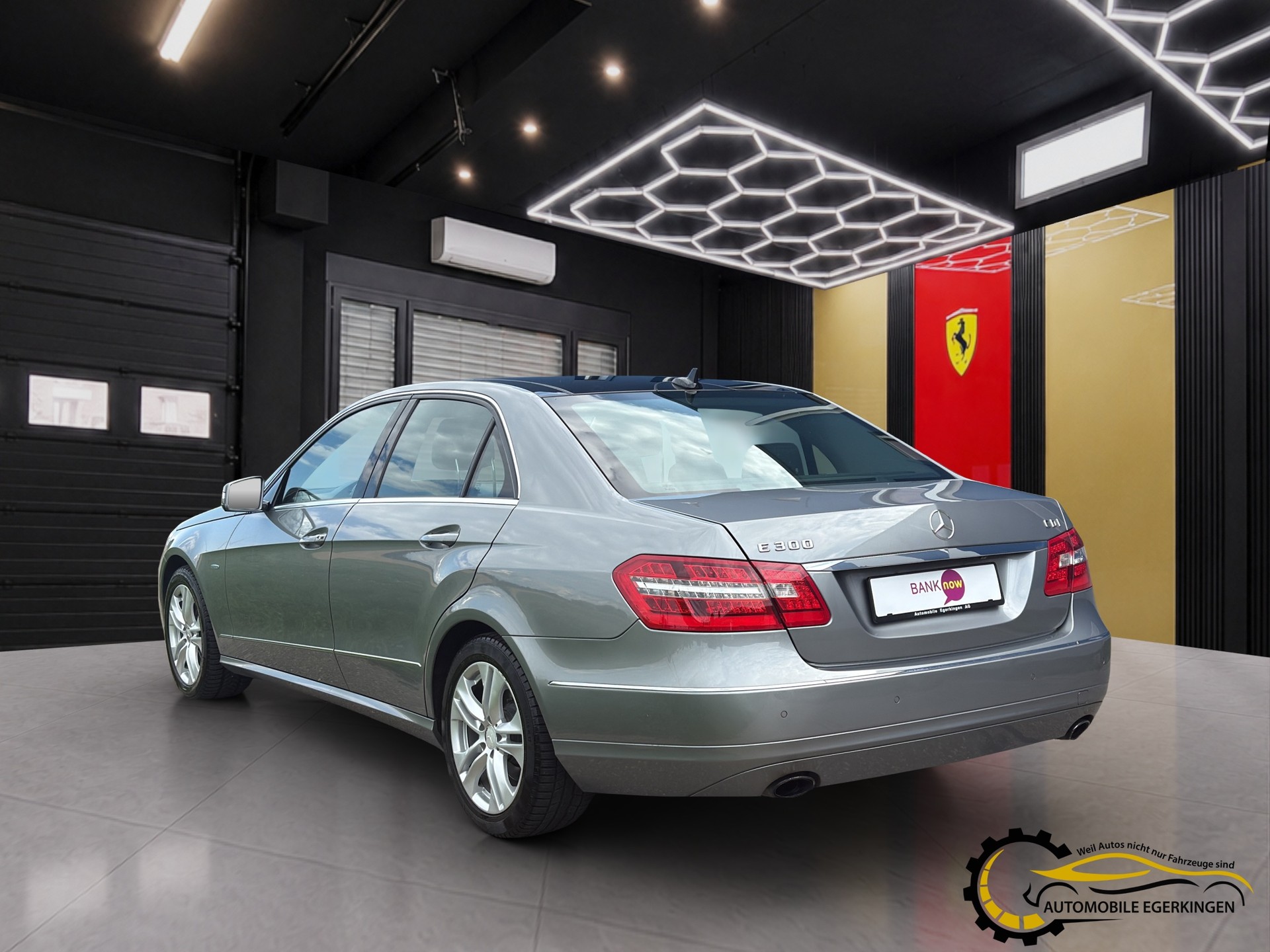 MERCEDES-BENZ E 300 CDI BlueEfficiency Avantgarde 7G-Tronic-image-6