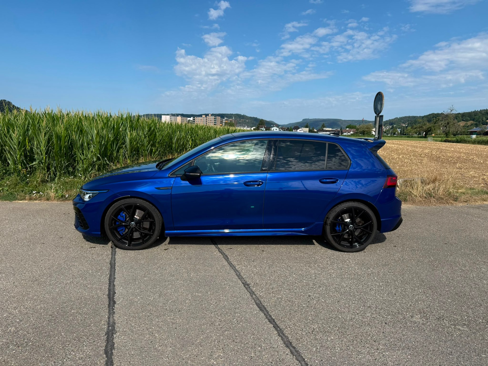 VW Golf 2.0 TSI R DSG 4Motion R 20 Years-image-1