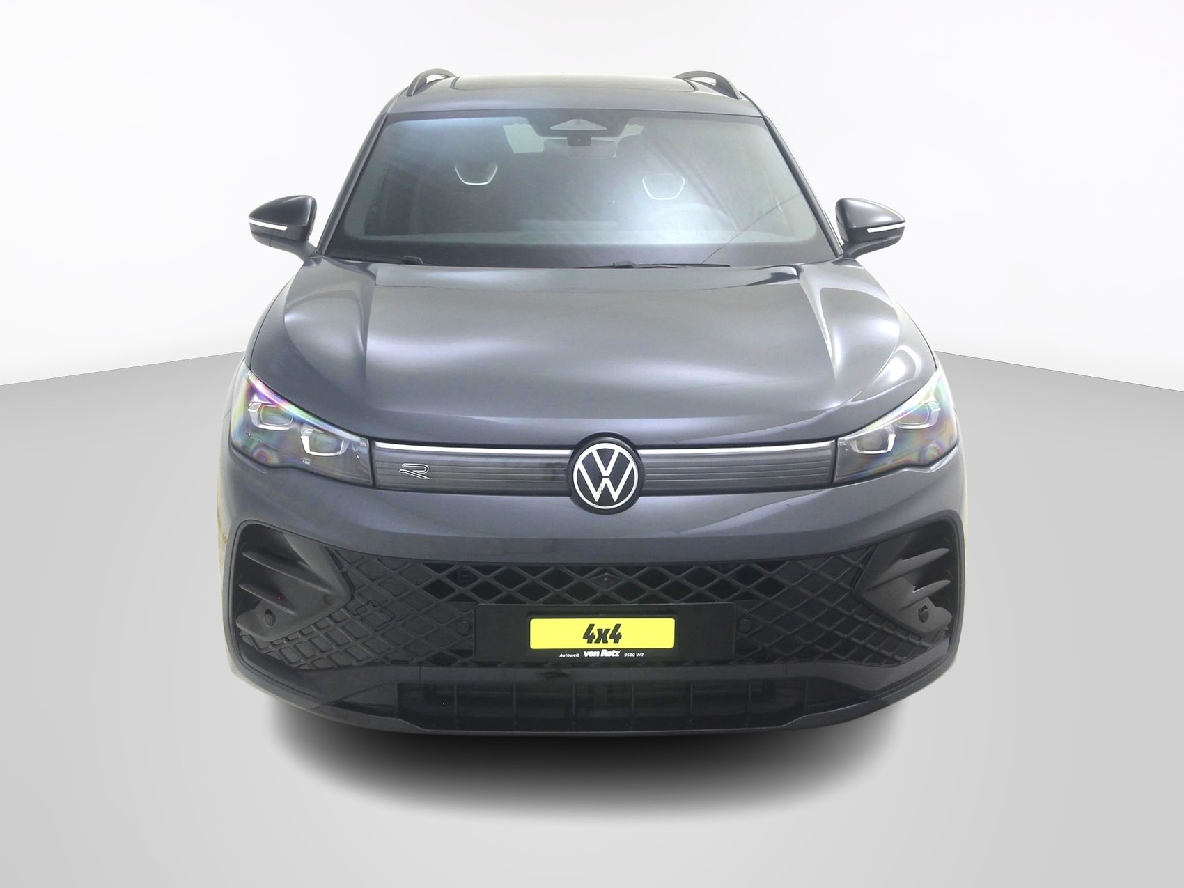 VW Tiguan 2.0 TSI R-Line 4motion-image-6