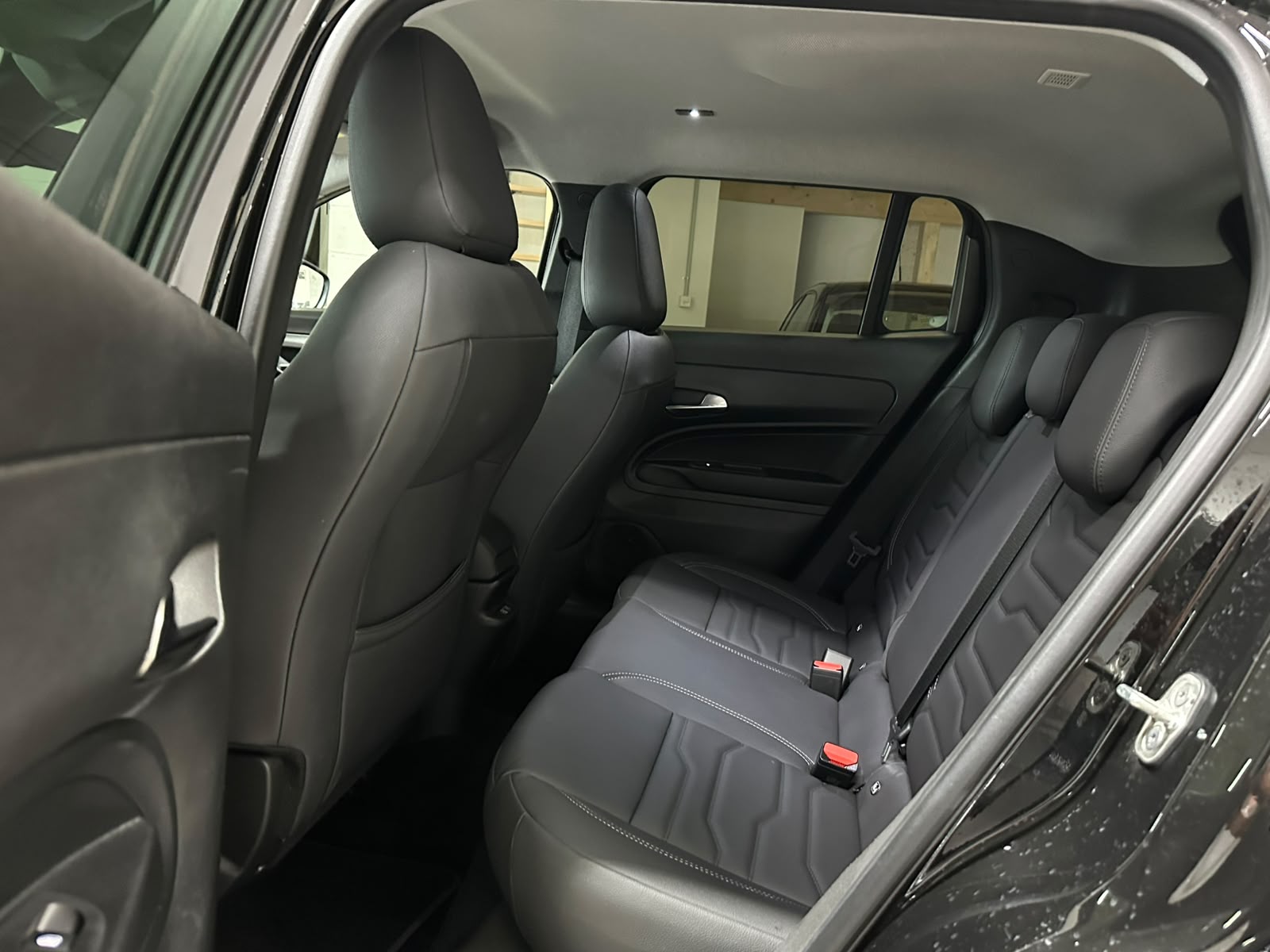 JEEP Avenger 1.2 Turbo MHEV Summit-image-10