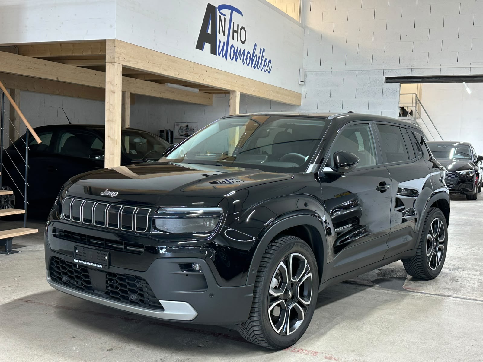JEEP Avenger 1.2 Turbo MHEV Summit-image-0
