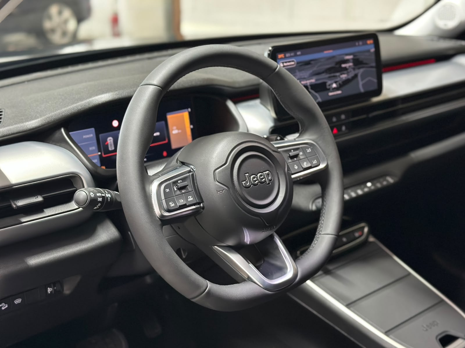 JEEP Avenger 1.2 Turbo MHEV Summit-image-8