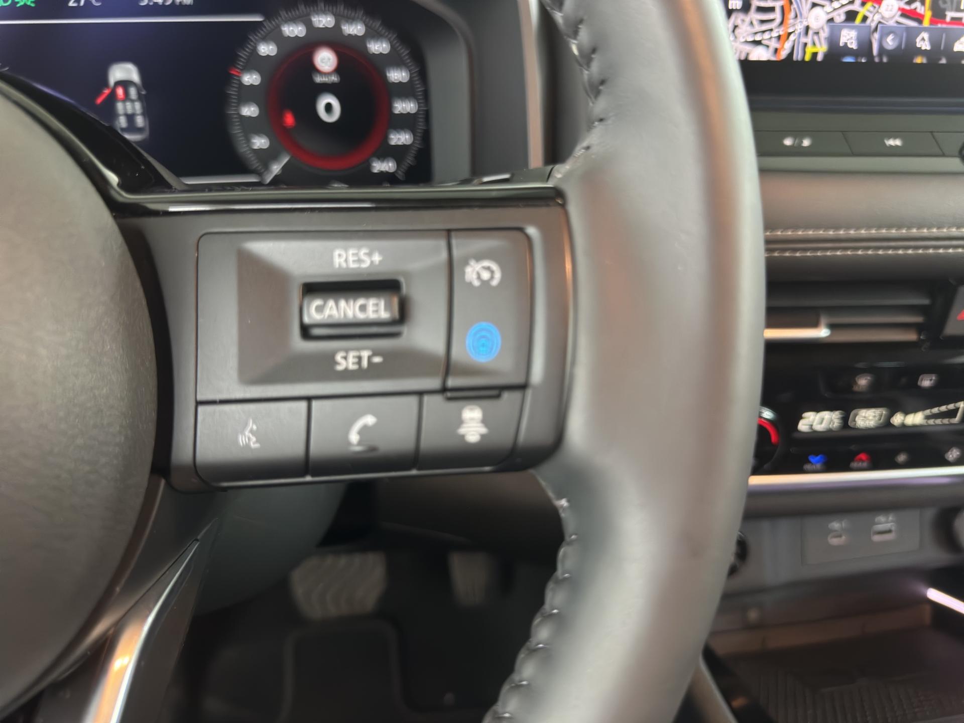 NISSAN X-Trail 1.5 VC-T e-Power 4WD 7 Sitze N-Trek-image-19