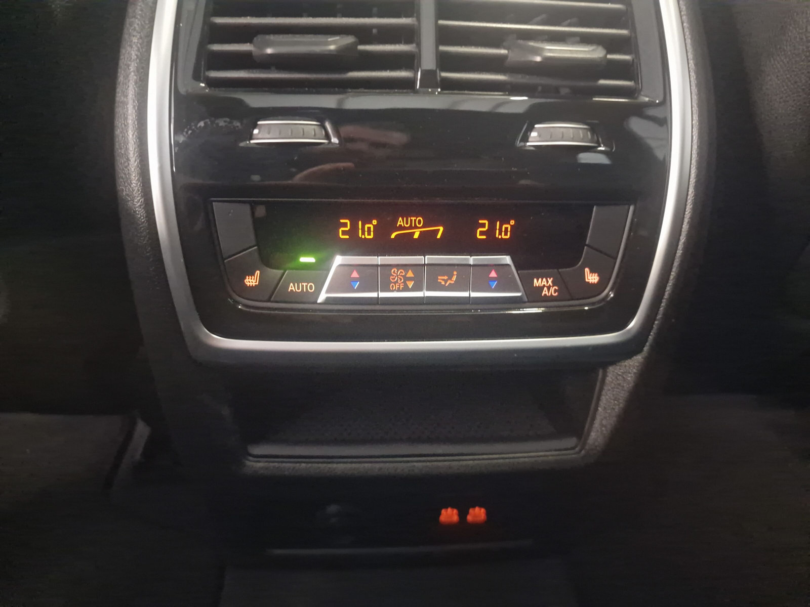 BMW X5 xDrive 50e M Sport Pro Steptronic-image-27