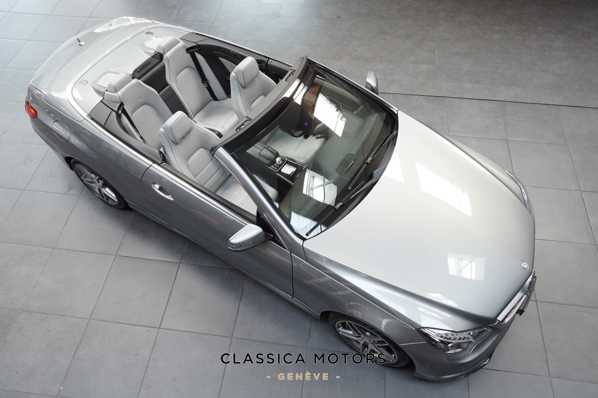 MERCEDES-BENZ E 500 7G-Tronic-image-16