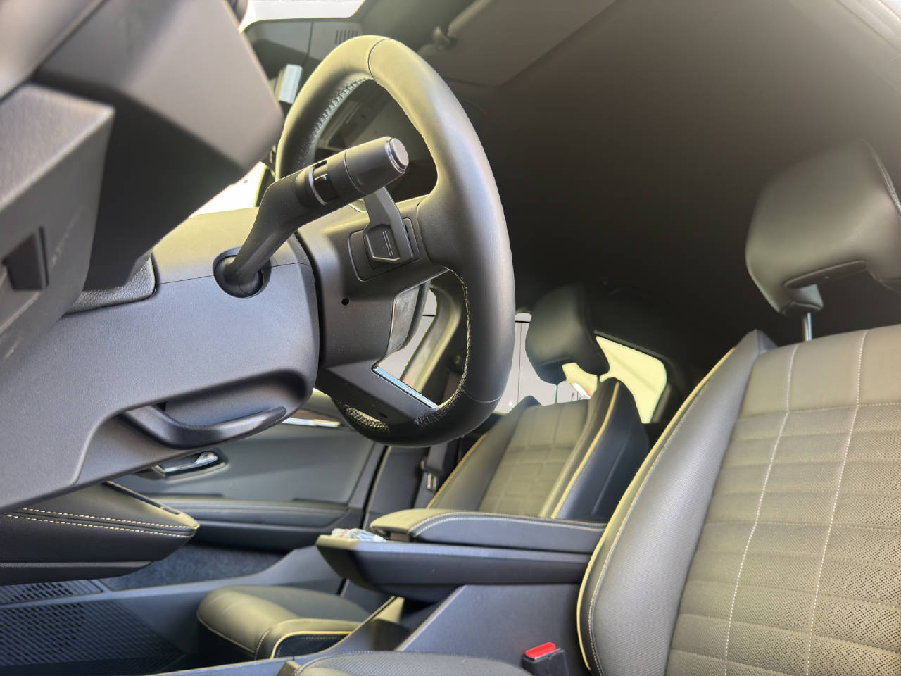 RENAULT Mégane E-Tech Mégane E-Tech iconic-image-8