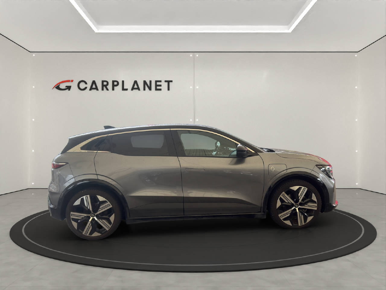 RENAULT Mégane E-Tech Mégane E-Tech iconic-image-1