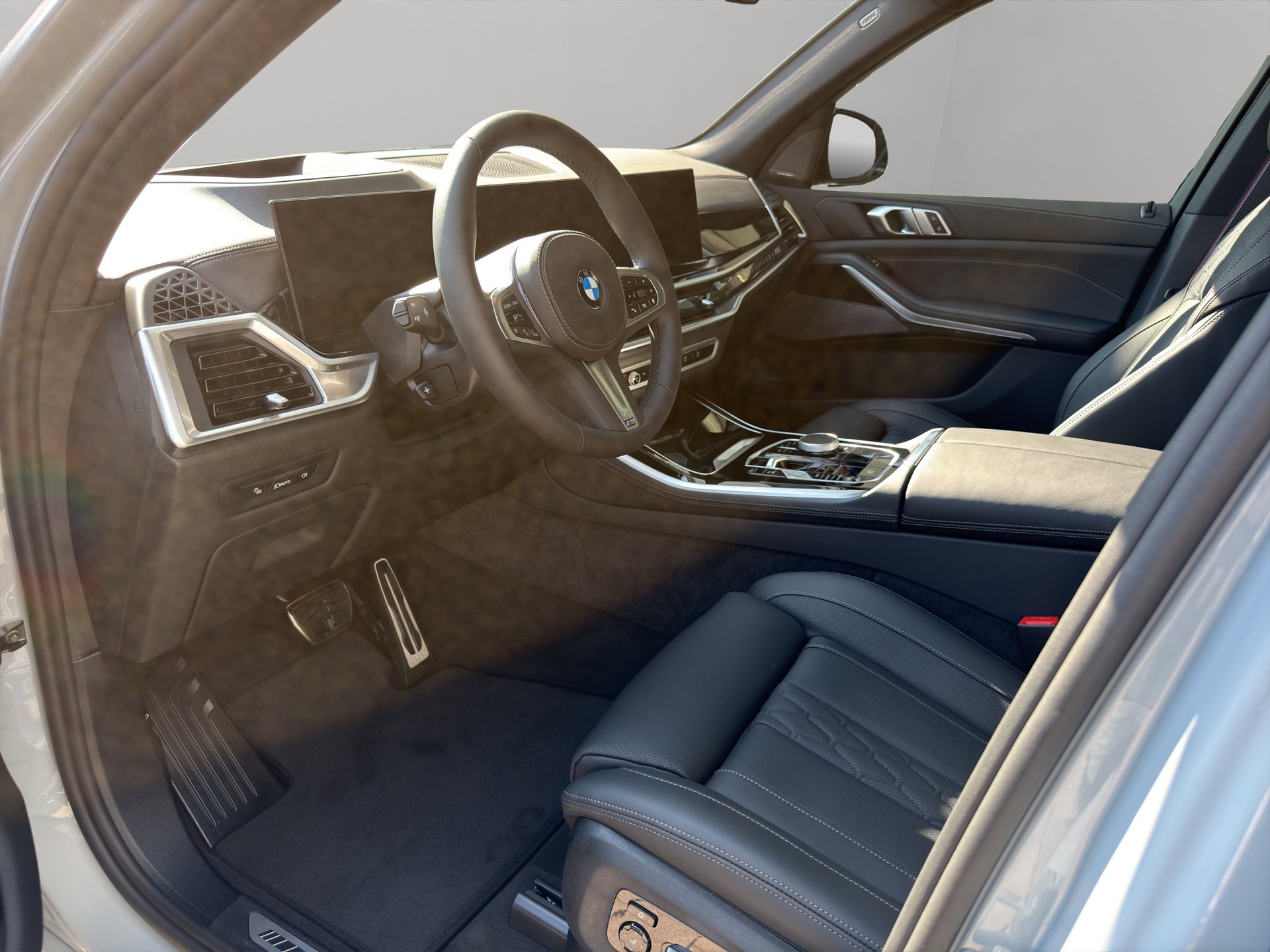 BMW X5 xDrive 48V 30d M Sport Pro Steptronic-image-9