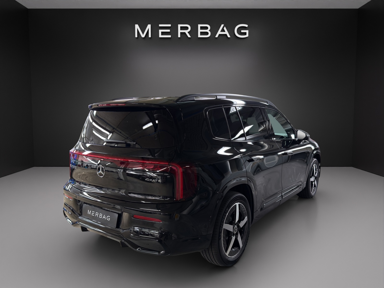 MERCEDES-BENZ GLB 220 4Matic 8G-Tronic-image-4