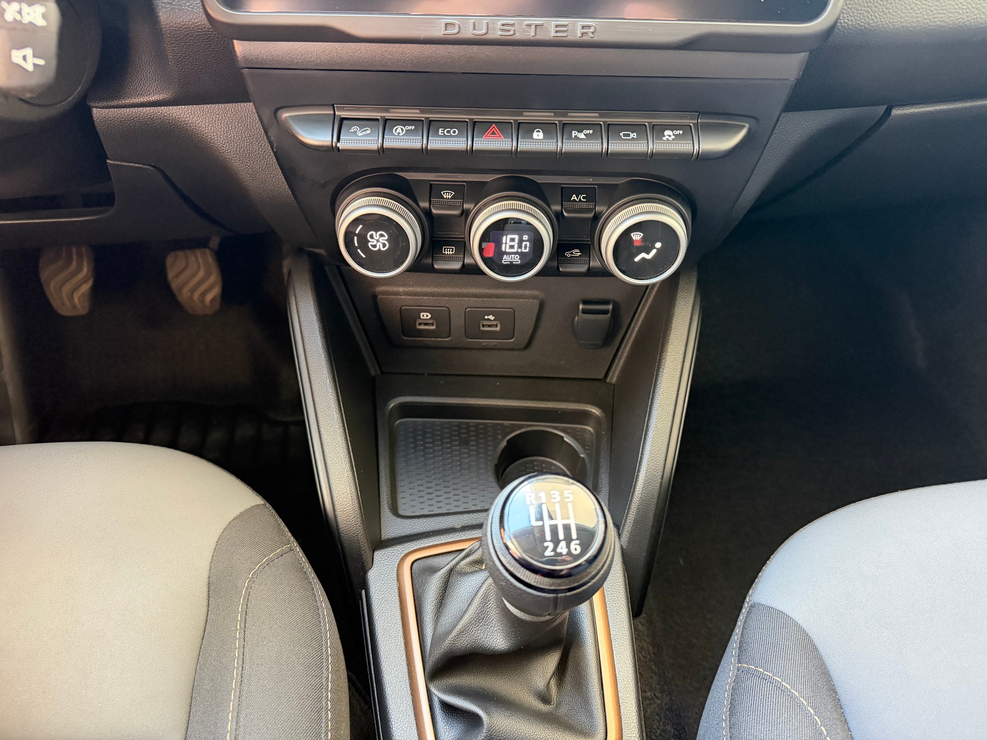 DACIA Duster TCe 150 Extreme 4x4-image-11