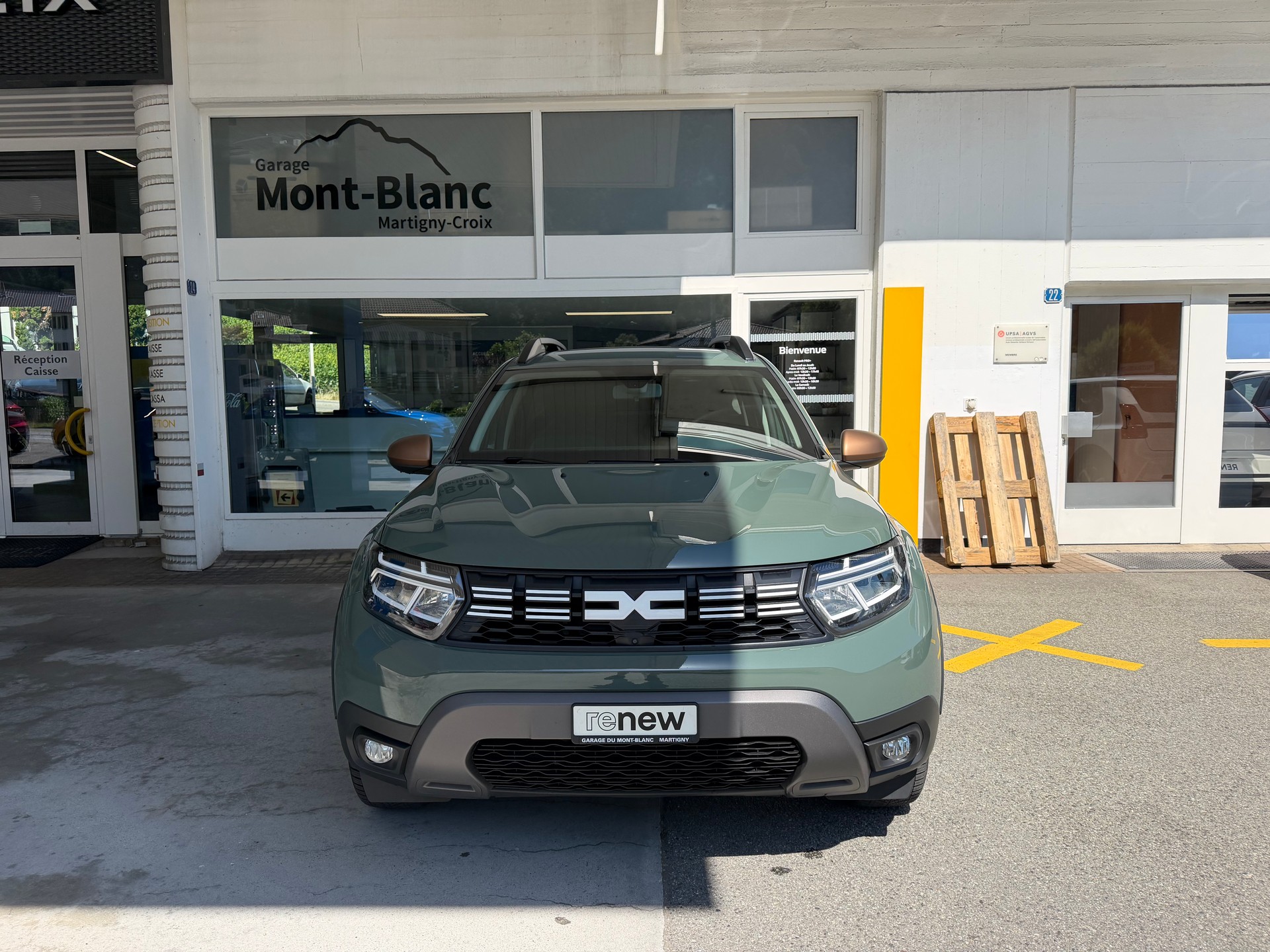 DACIA Duster TCe 150 Extreme 4x4-image-4