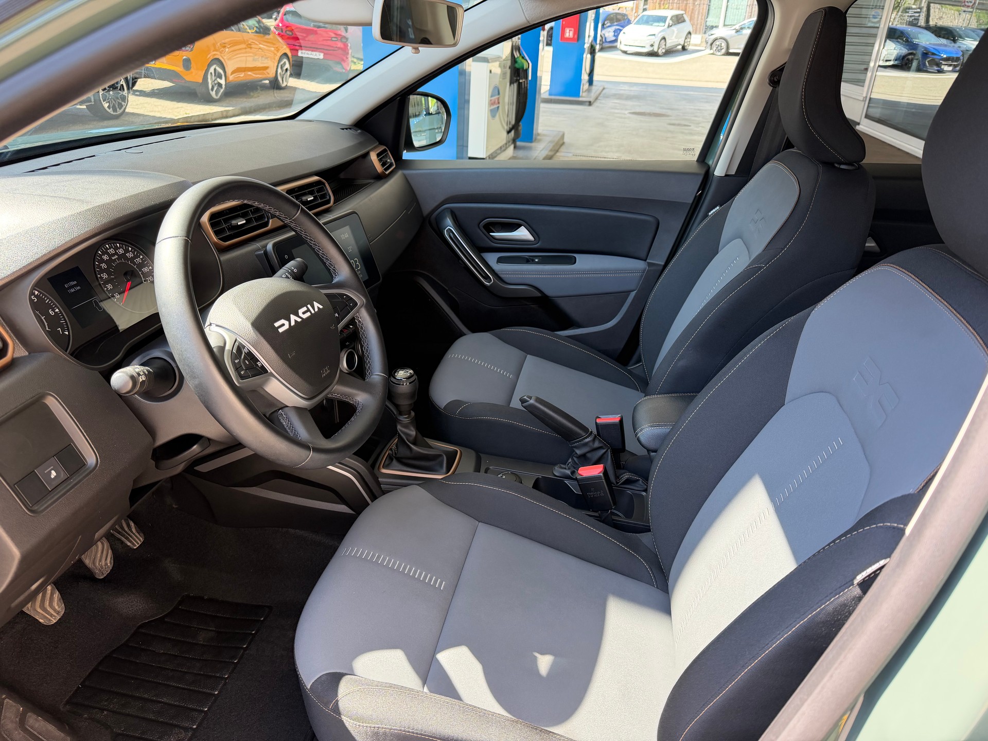 DACIA Duster TCe 150 Extreme 4x4-image-5
