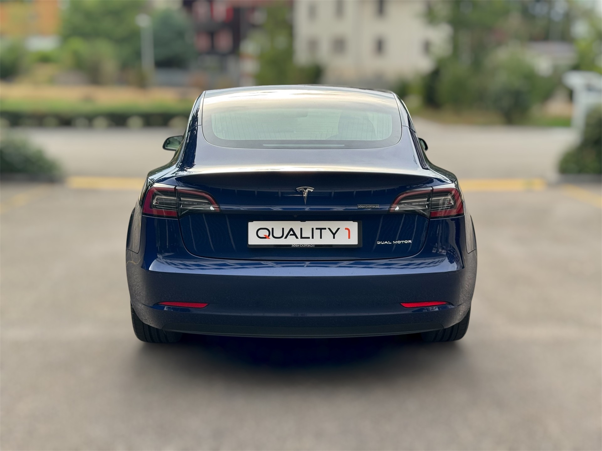 TESLA Model 3 Long Range Dual Motor AWD-image-4