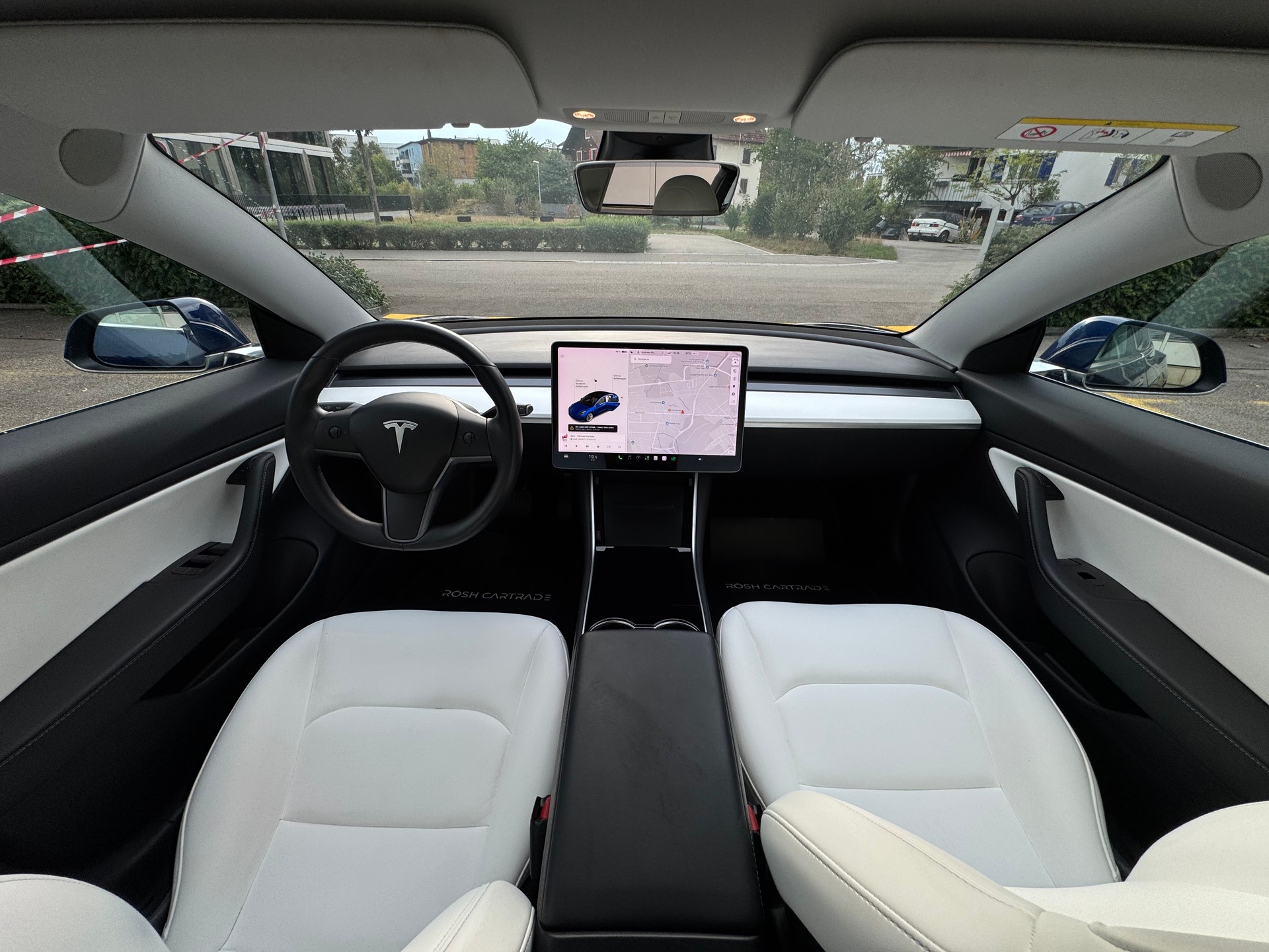 TESLA Model 3 Long Range Dual Motor AWD-image-10