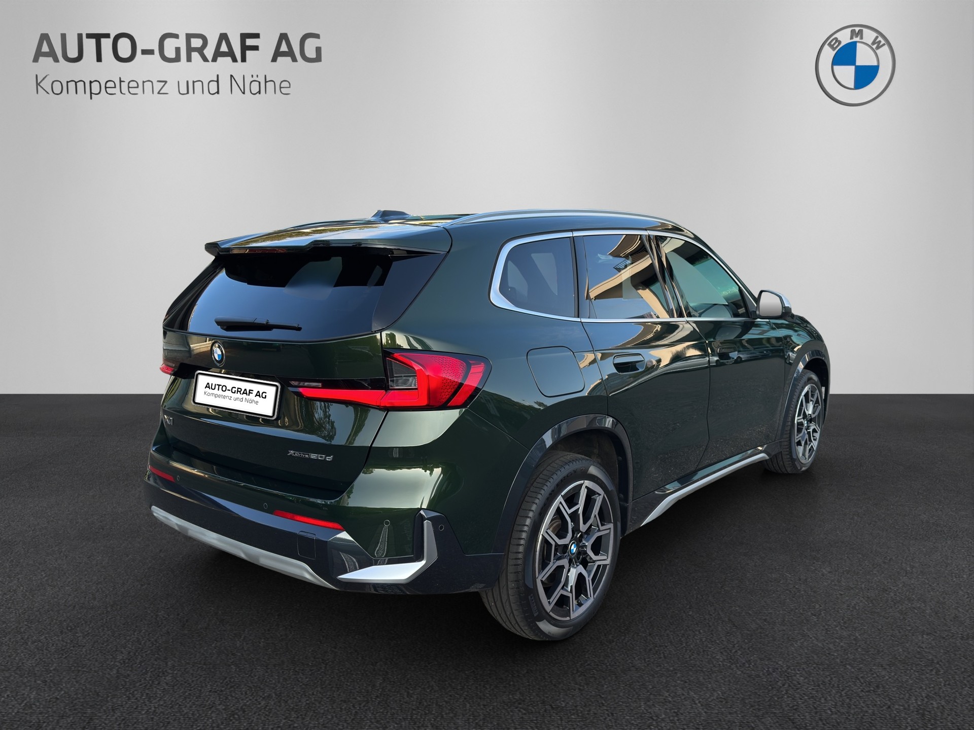 BMW X1 20d xDrive X Line-image-4