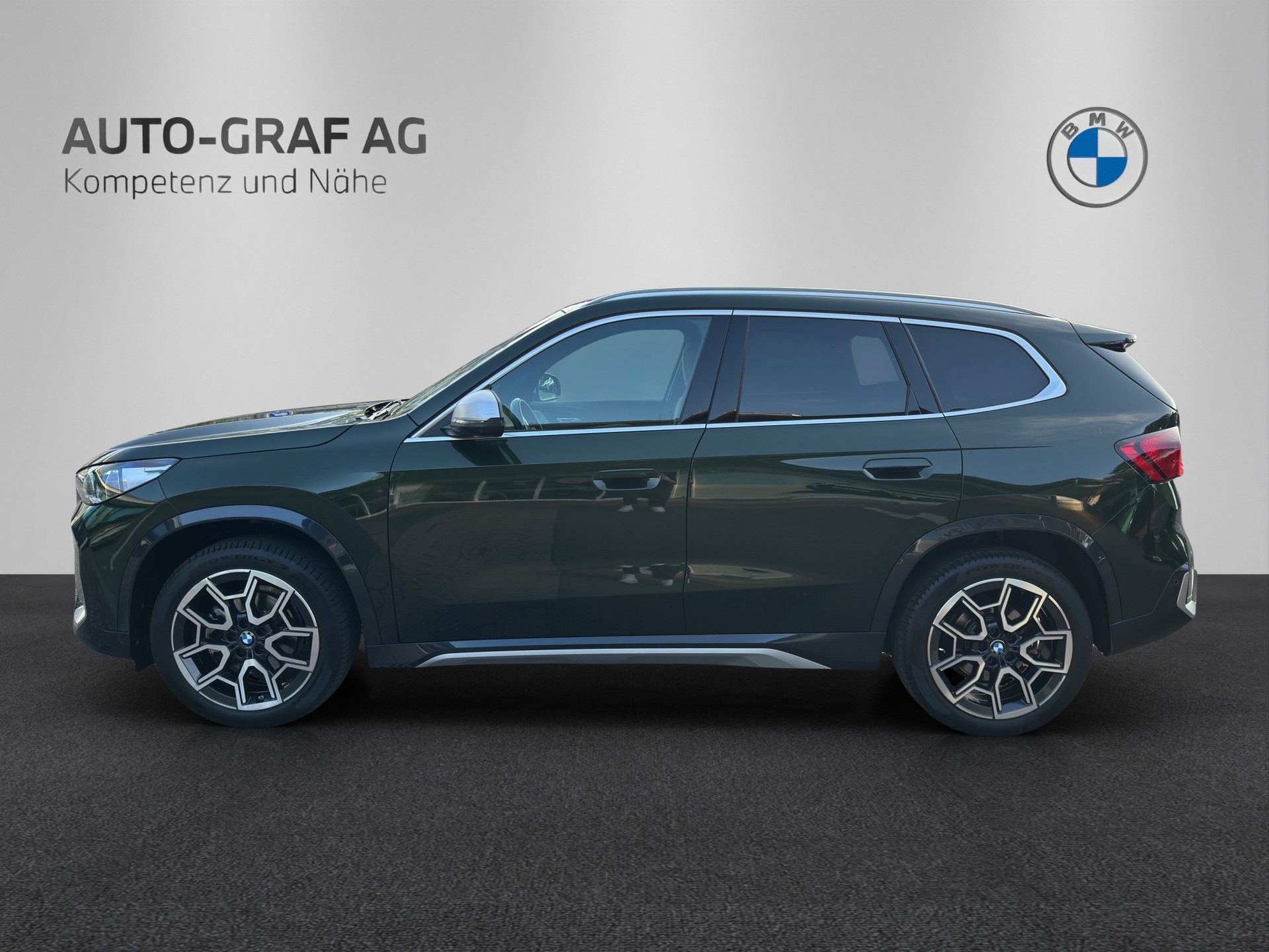 BMW X1 20d xDrive X Line-image-1