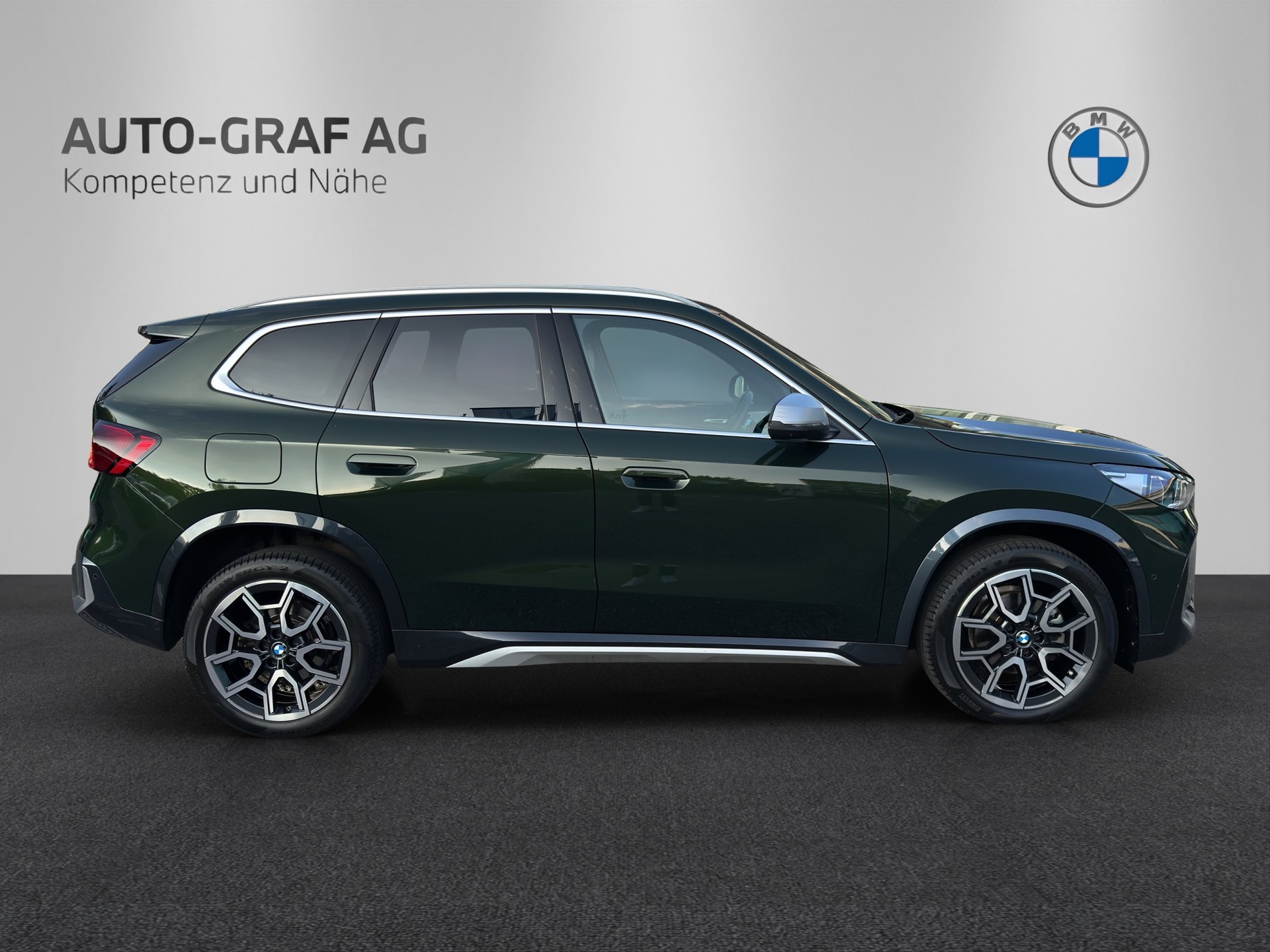 BMW X1 20d xDrive X Line-image-5