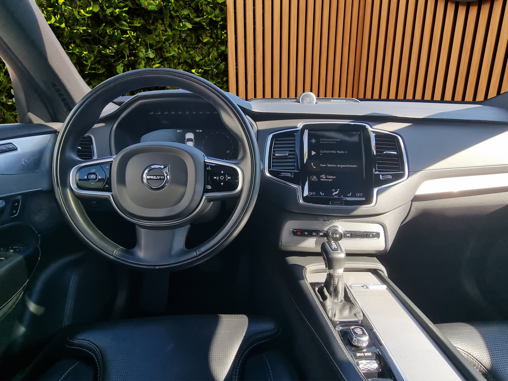 VOLVO XC90 2.0 D5 Inscription 7P. AWD-image-14