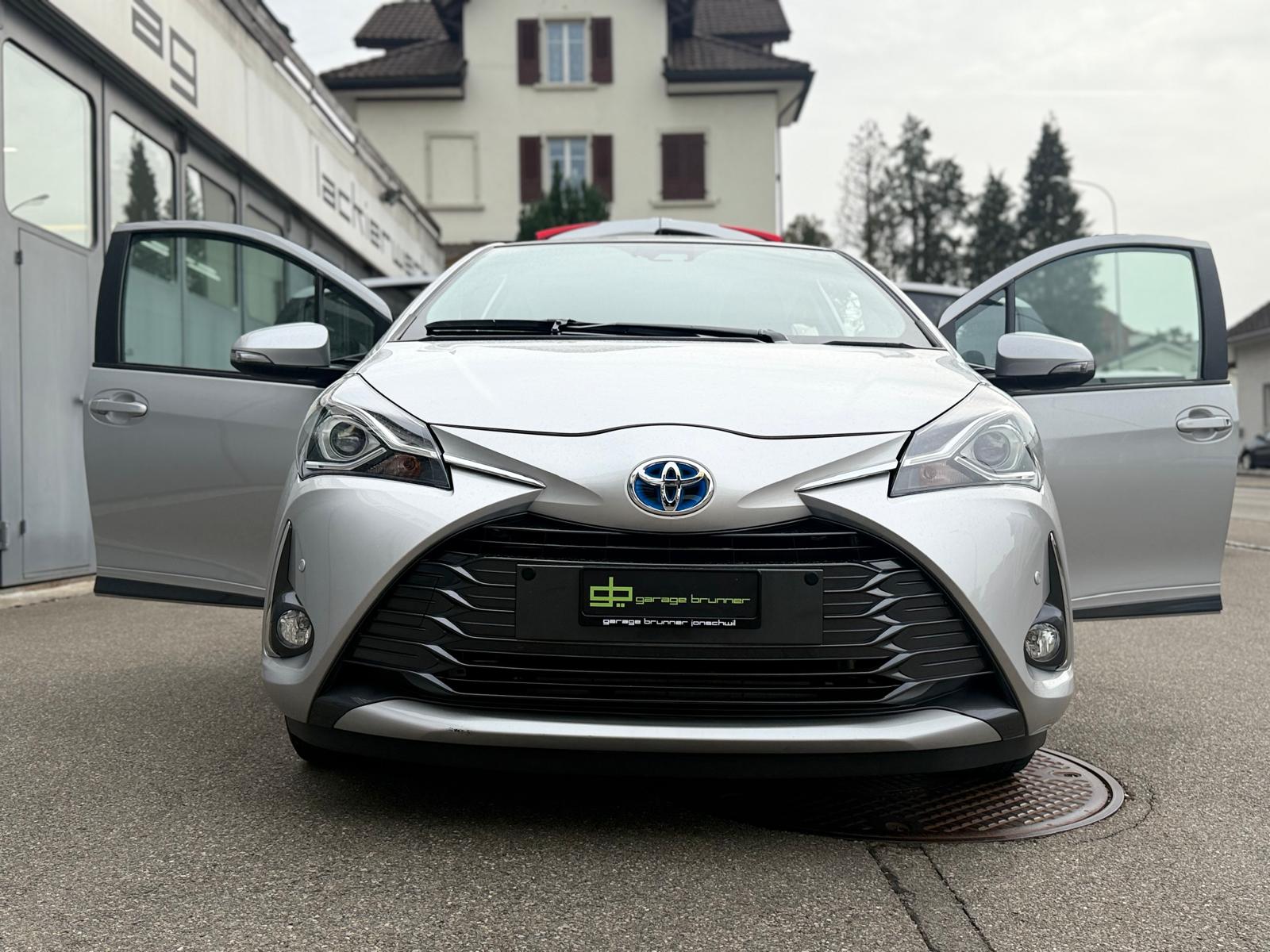 TOYOTA Yaris 1.5 VVT-i Hybrid Premium e-CVT-image-7