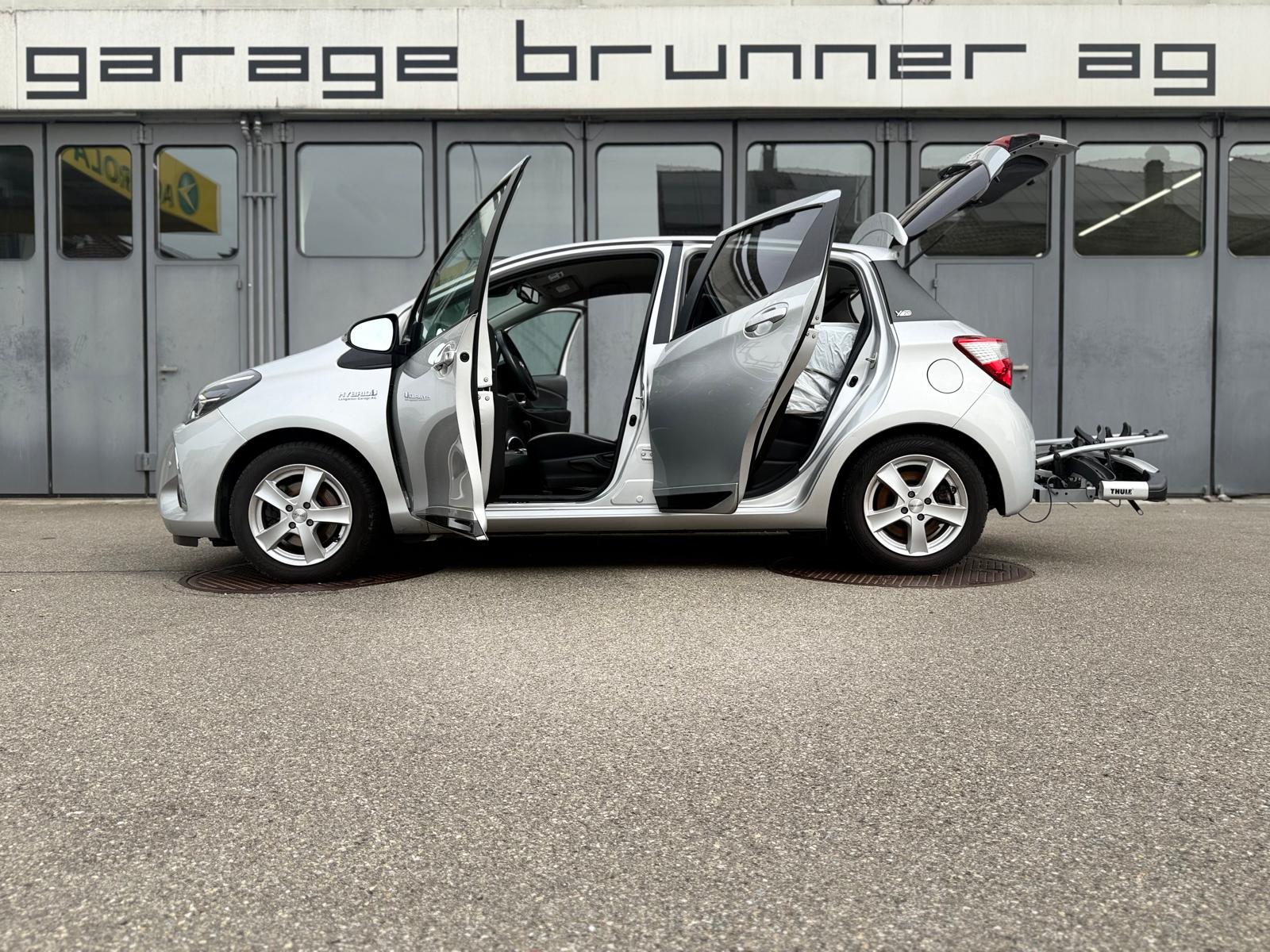 TOYOTA Yaris 1.5 VVT-i Hybrid Premium e-CVT-image-1