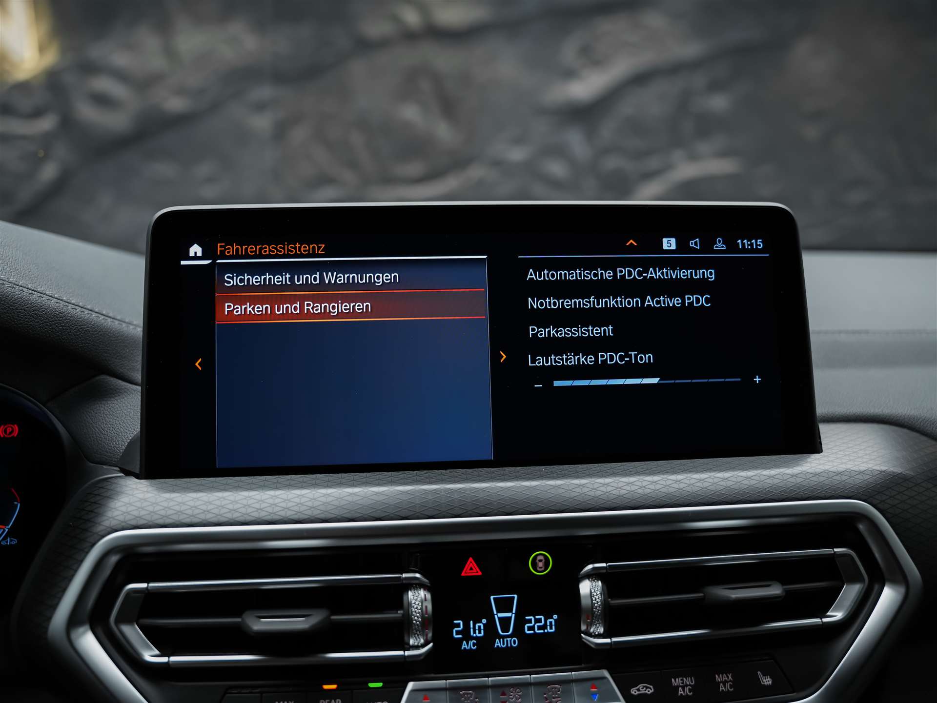BMW X3 M40i Individual *21" Felgen*M-Sportfahrwerk*Adaptives LED*-image-36