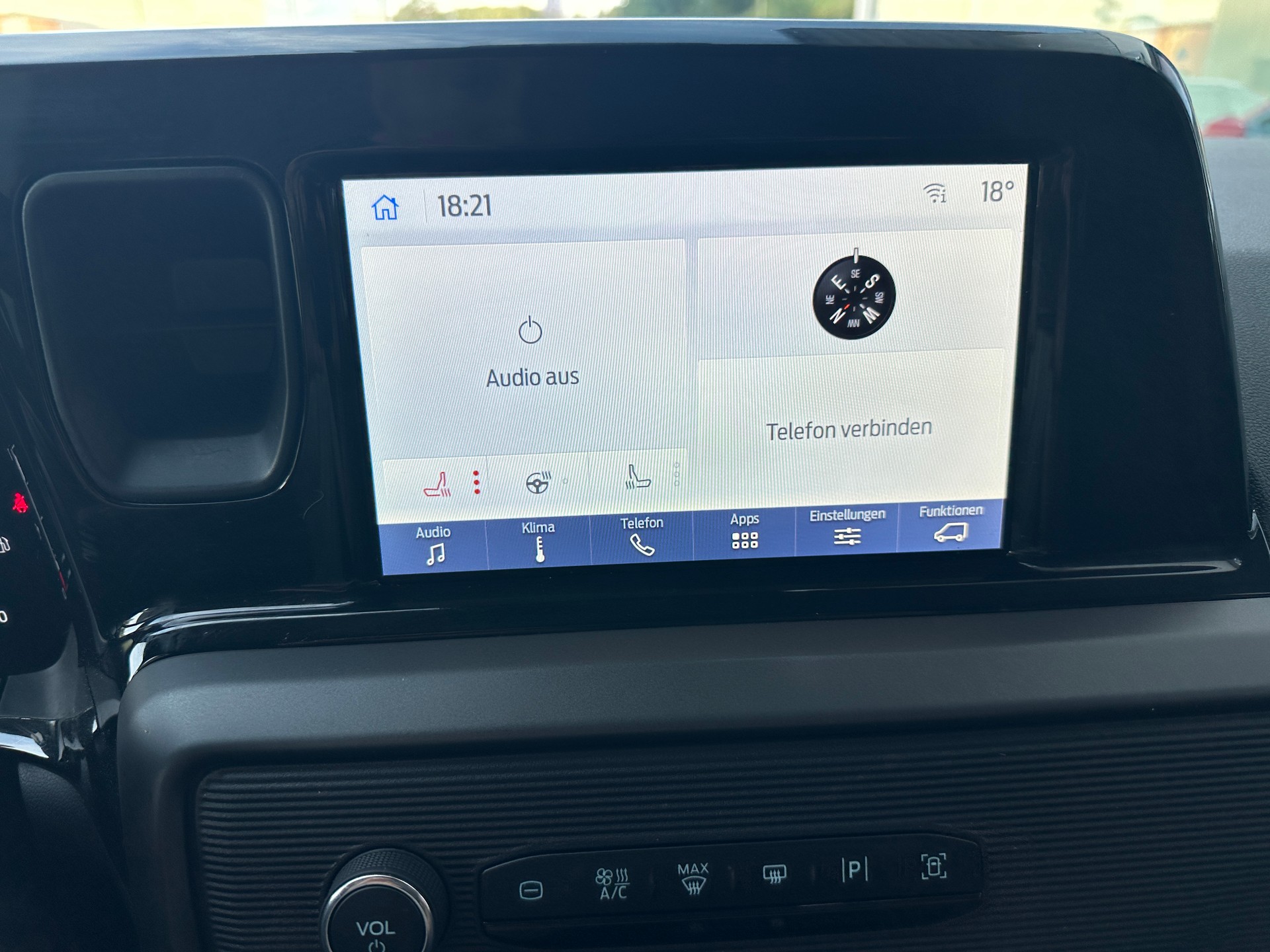 FORD Transit Courier Van 1.5 EcoBlue Trend-image-8