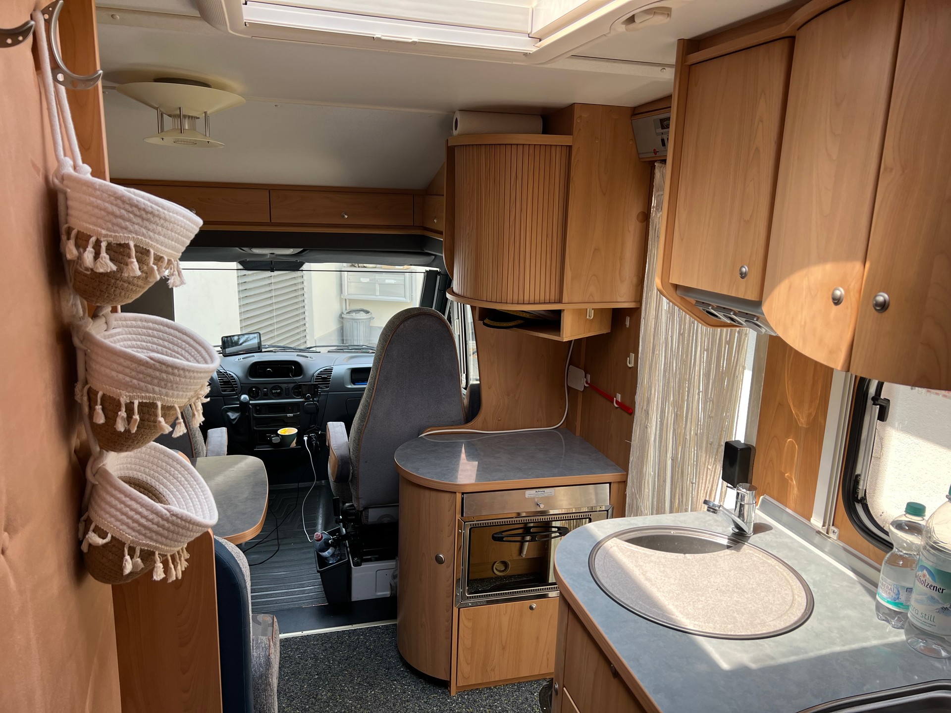 MERCEDES-BENZ Sprinter-image-4