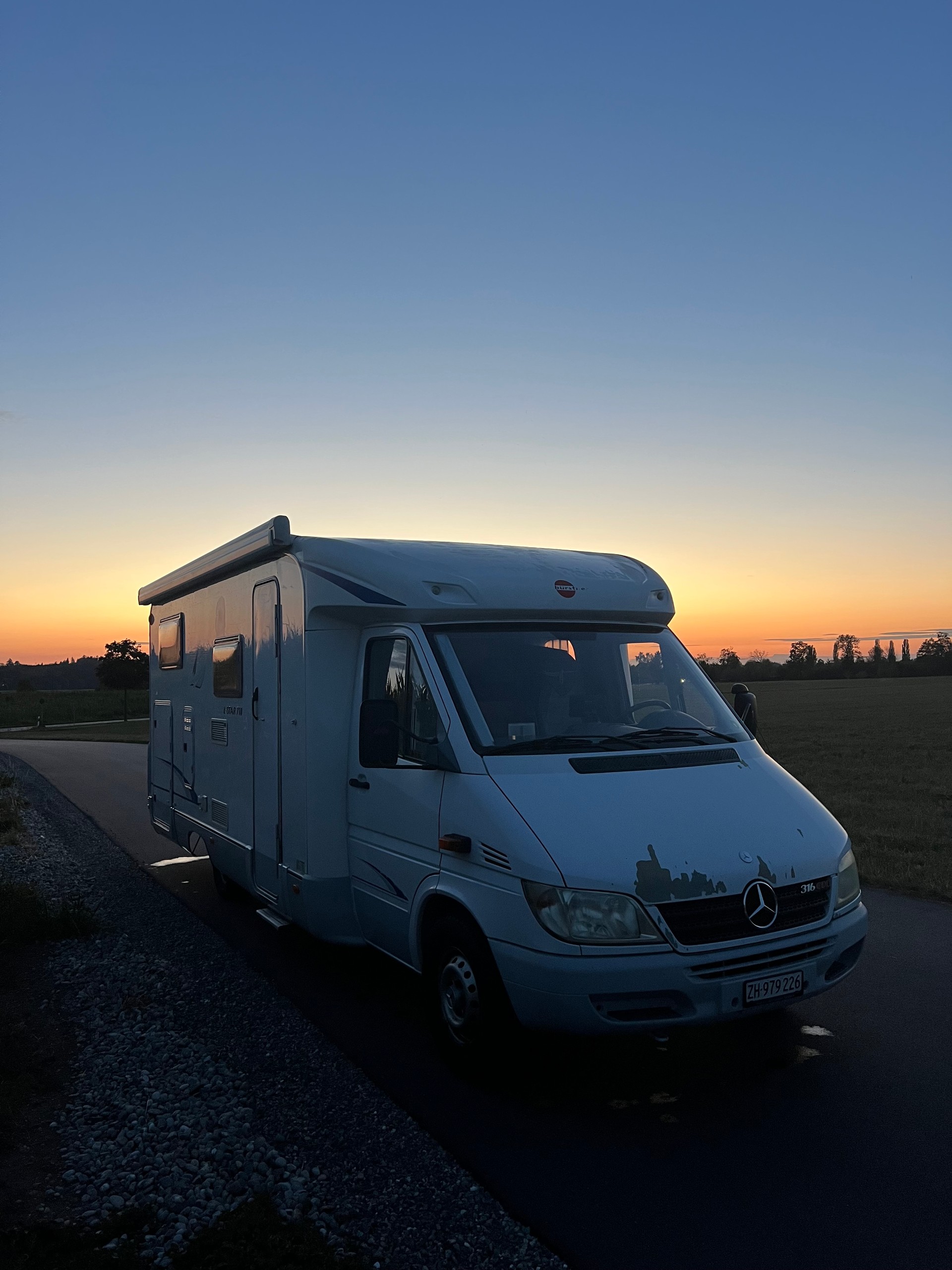 MERCEDES-BENZ Sprinter-image-2