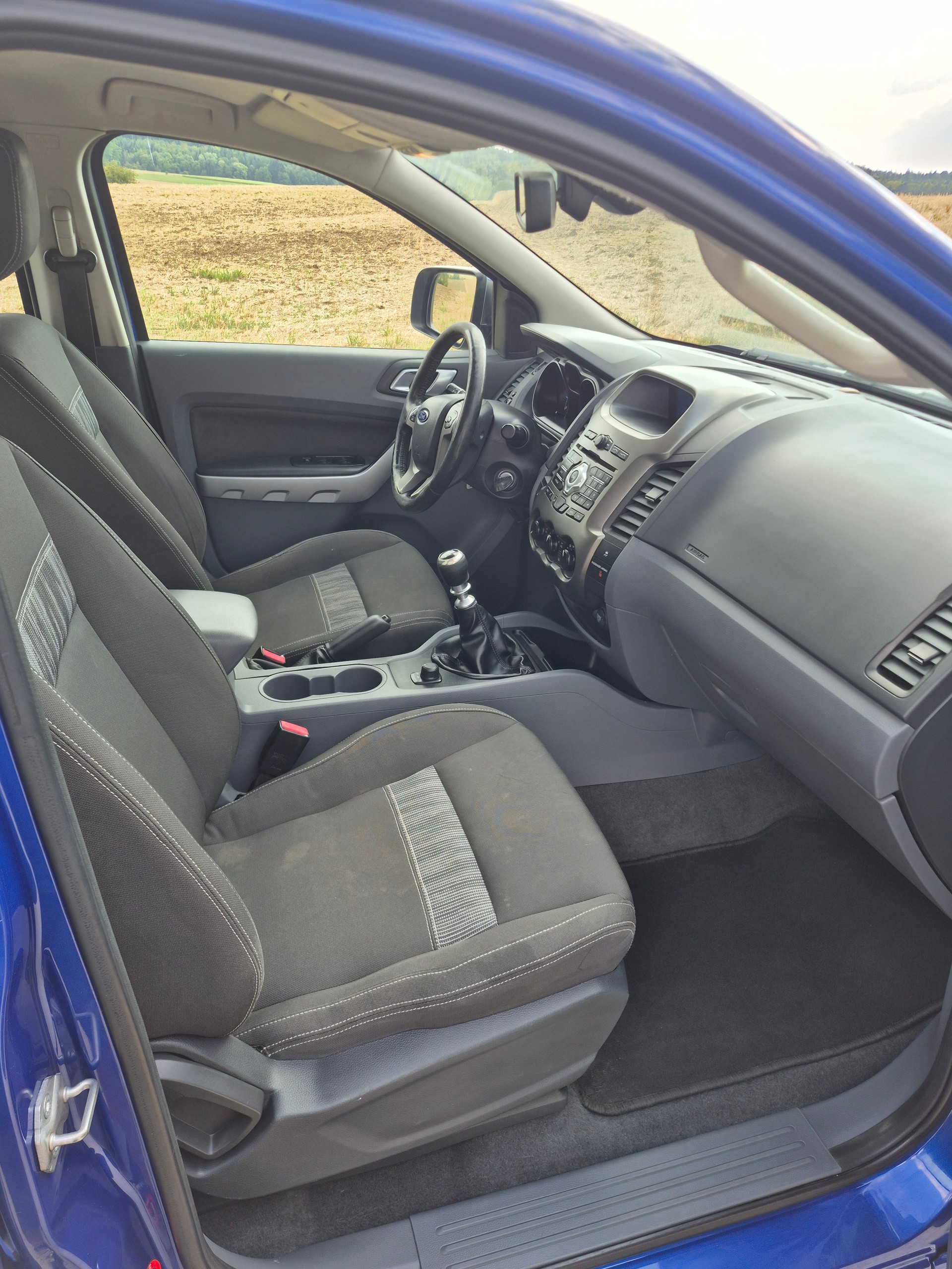 FORD 2.2 TDCi 4x4 XLT-image-4