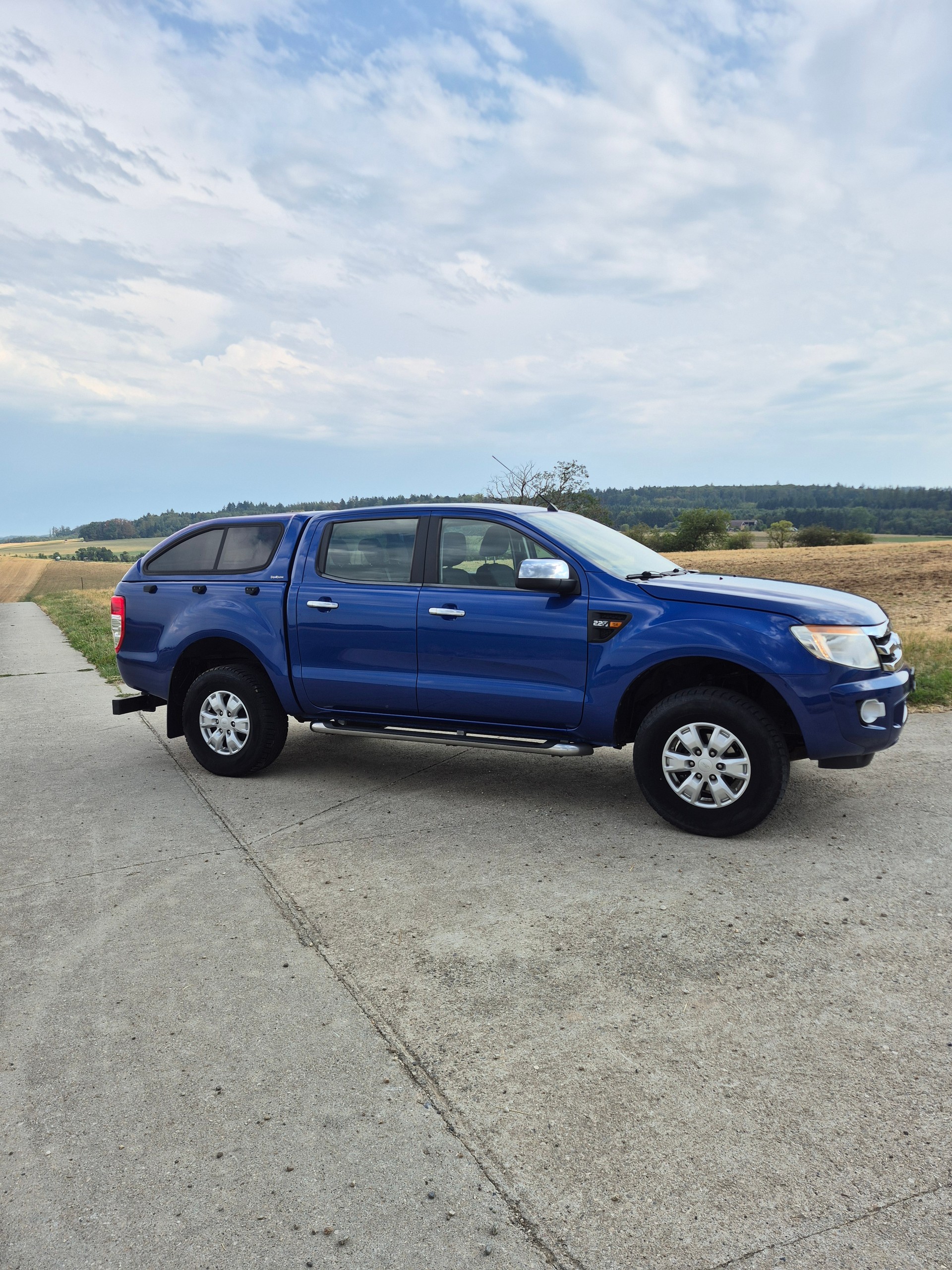 FORD 2.2 TDCi 4x4 XLT-image-1