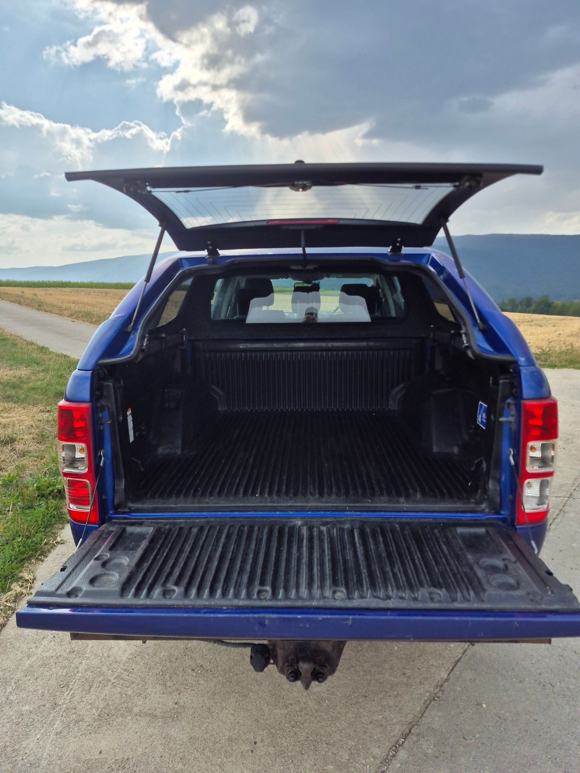 FORD 2.2 TDCi 4x4 XLT-image-2