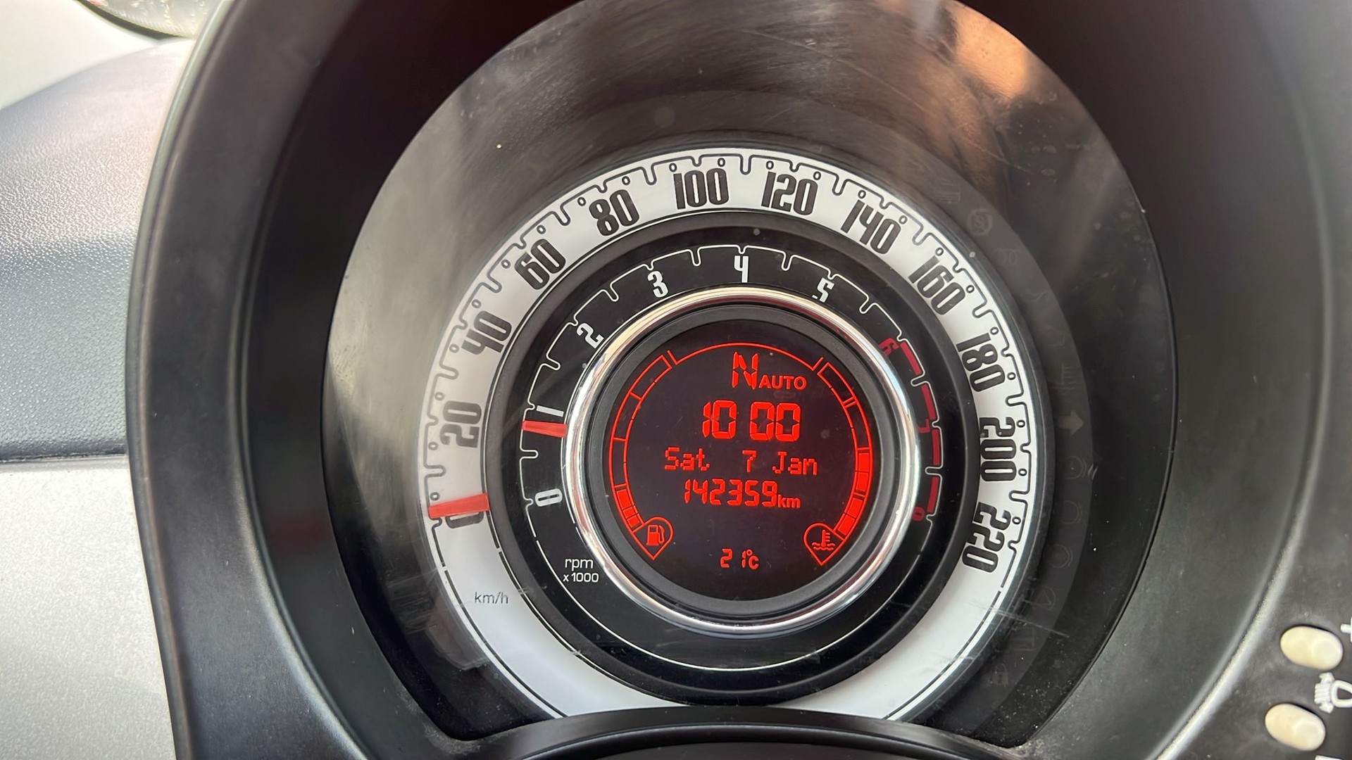 FIAT 500 1.4 16V Sport Dualogic-image-11