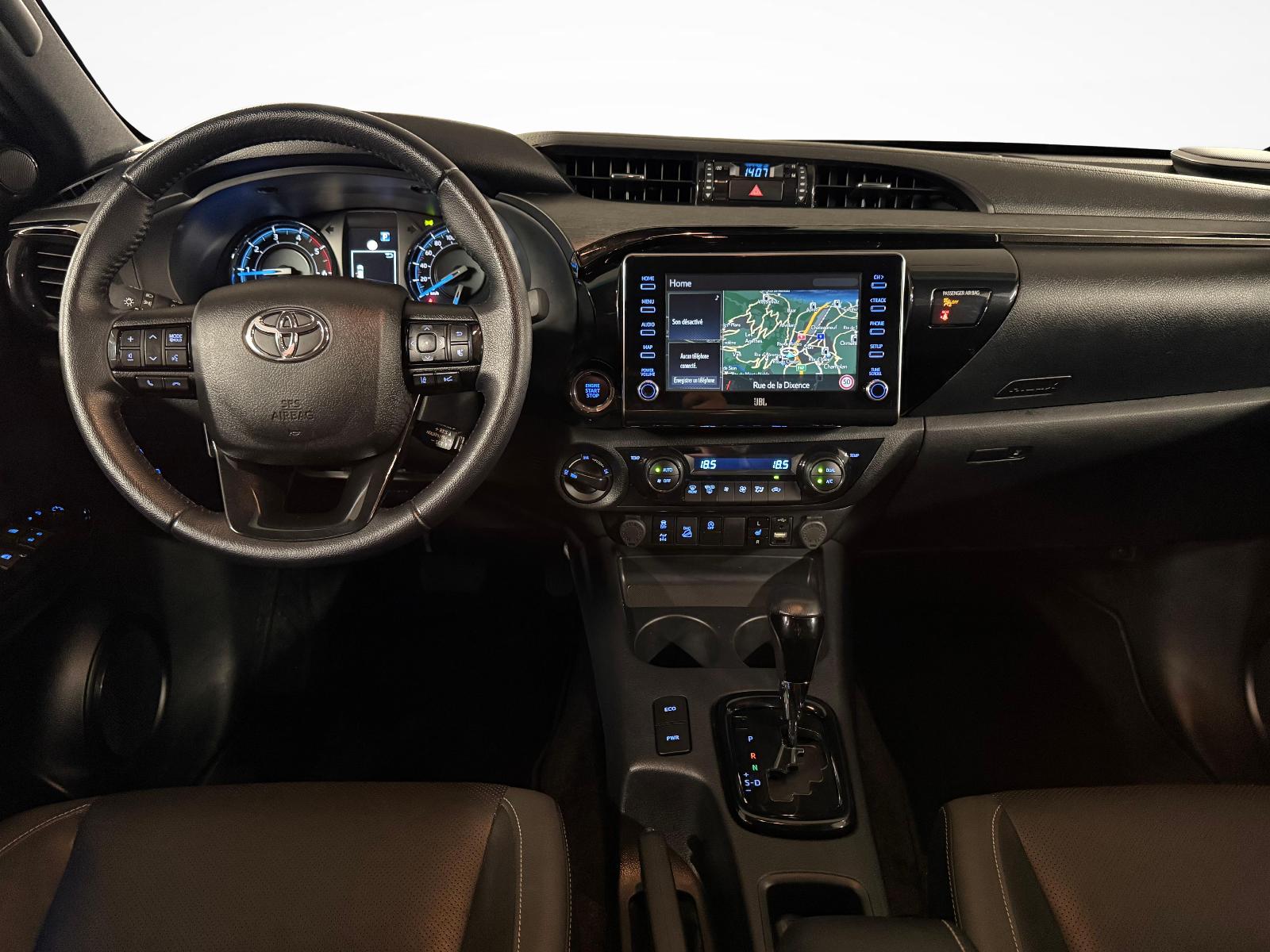 TOYOTA Hilux Double Cab.-Pick-up 2.8 D-4D 204 Invincible-image-11