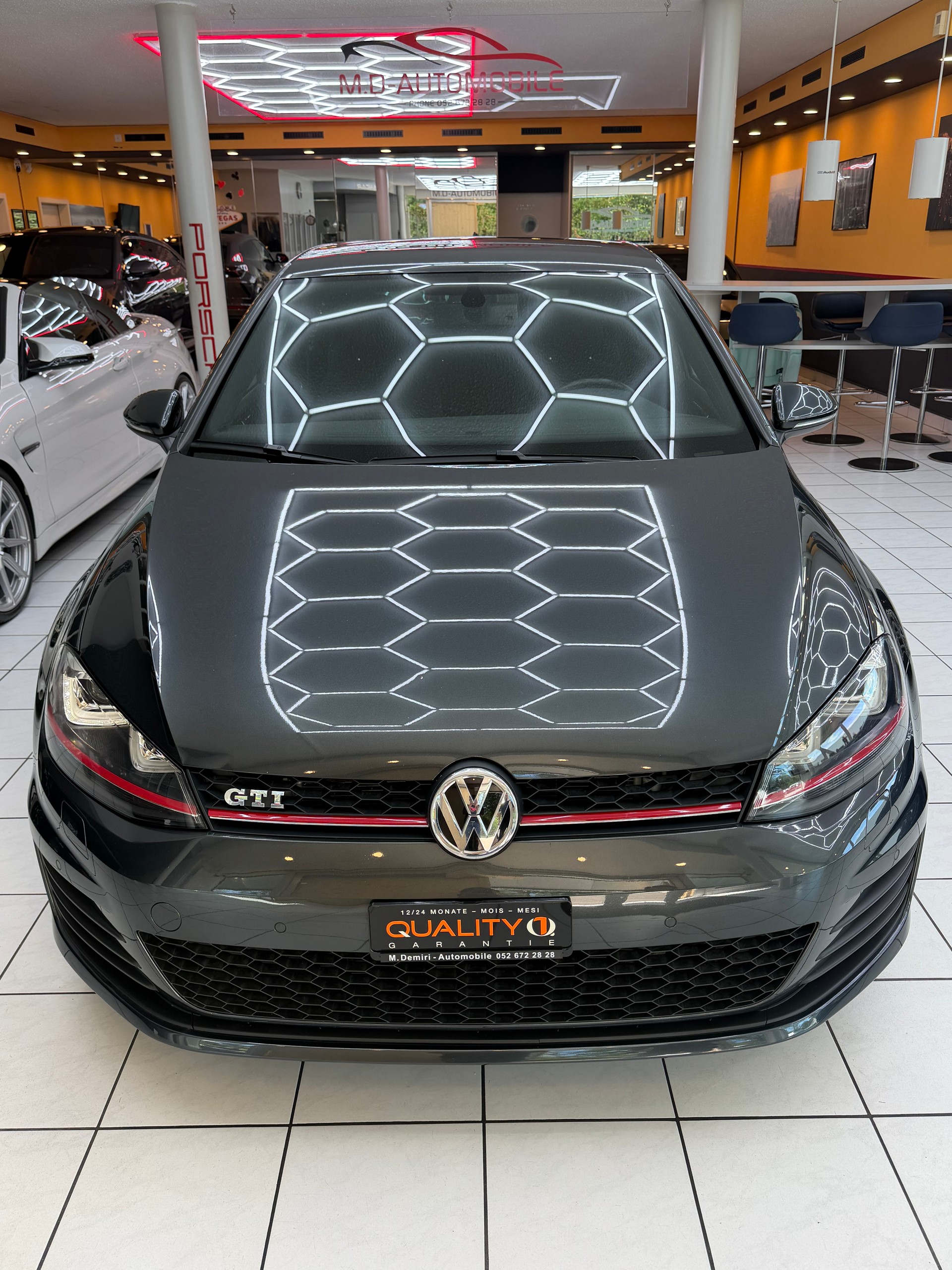 VW Golf VII 2.0 TSI GTI-image-3