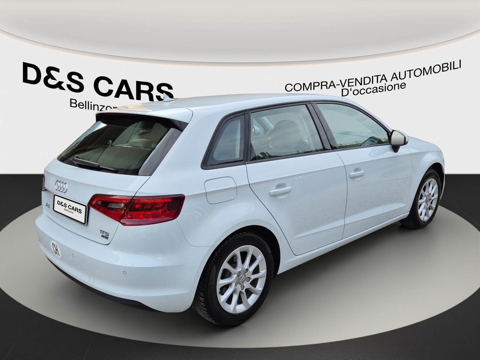 AUDI A3 Sportback 1.4 TFSI Ambiente S-tronic-image-5