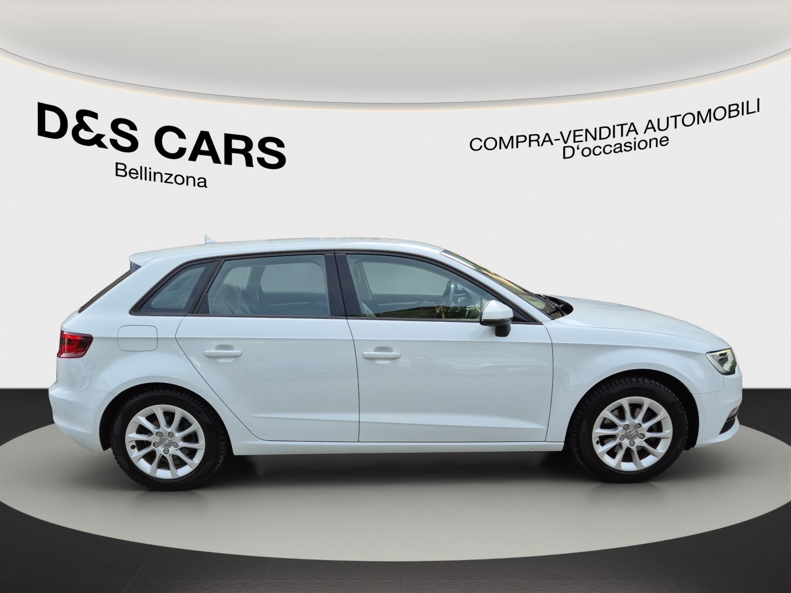 AUDI A3 Sportback 1.4 TFSI Ambiente S-tronic-image-6