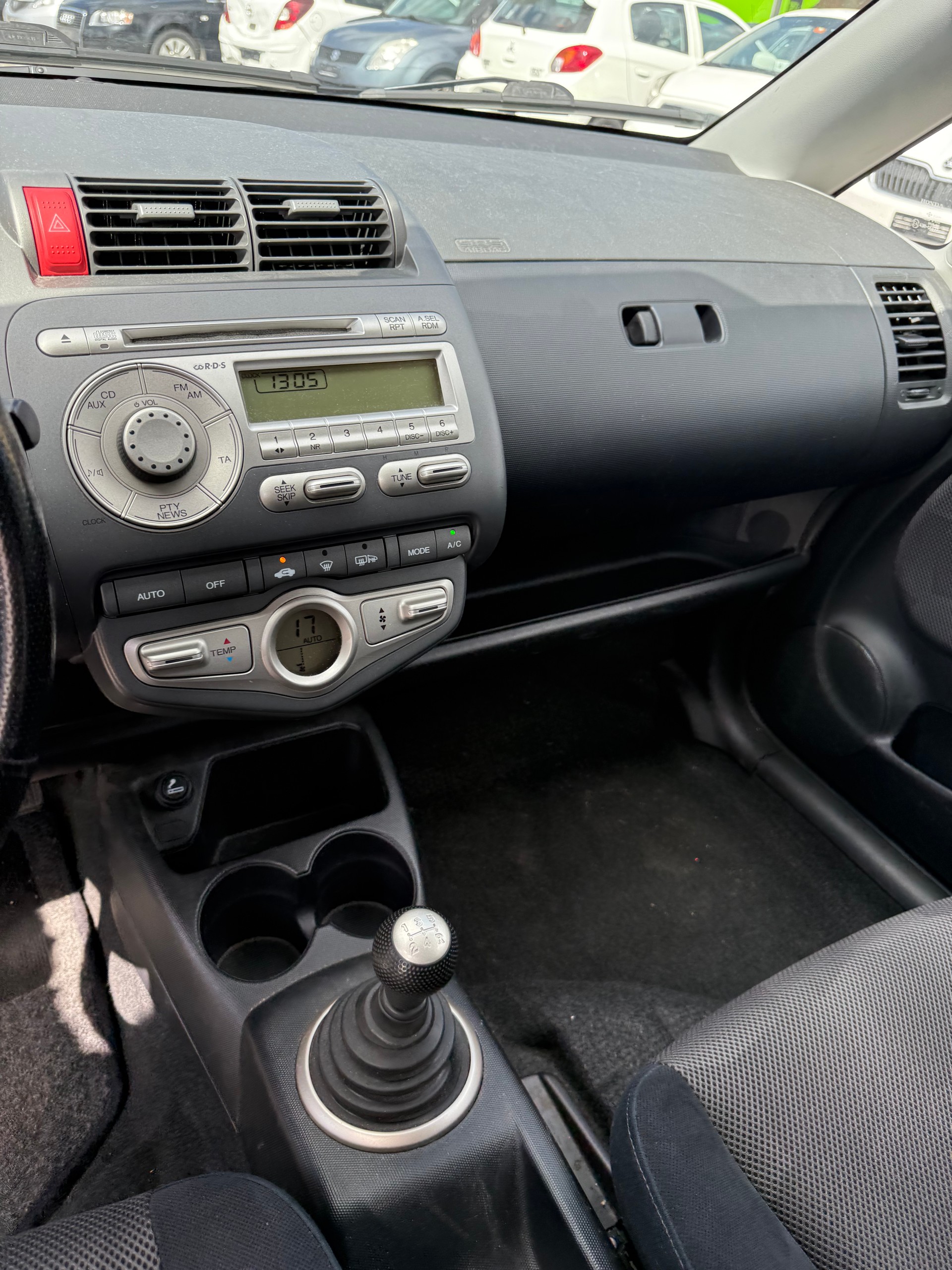 HONDA Jazz 1.4i Sport-image-12