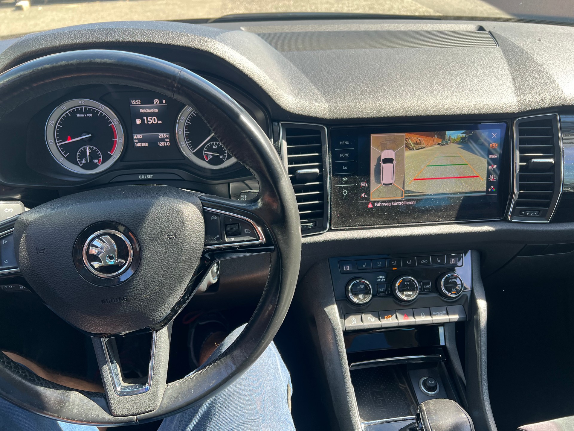 SKODA Kodiaq 2.0 TSI Sport Line DSG 4x4-image-8