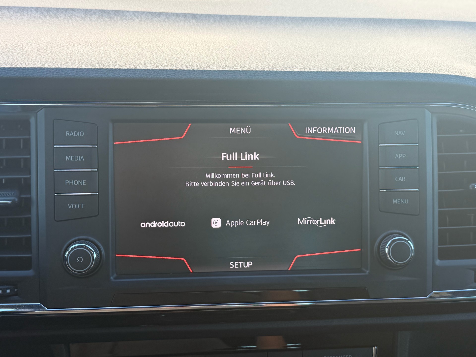 SEAT Ateca 2.0 TSI FR 4Drive DSG-image-17