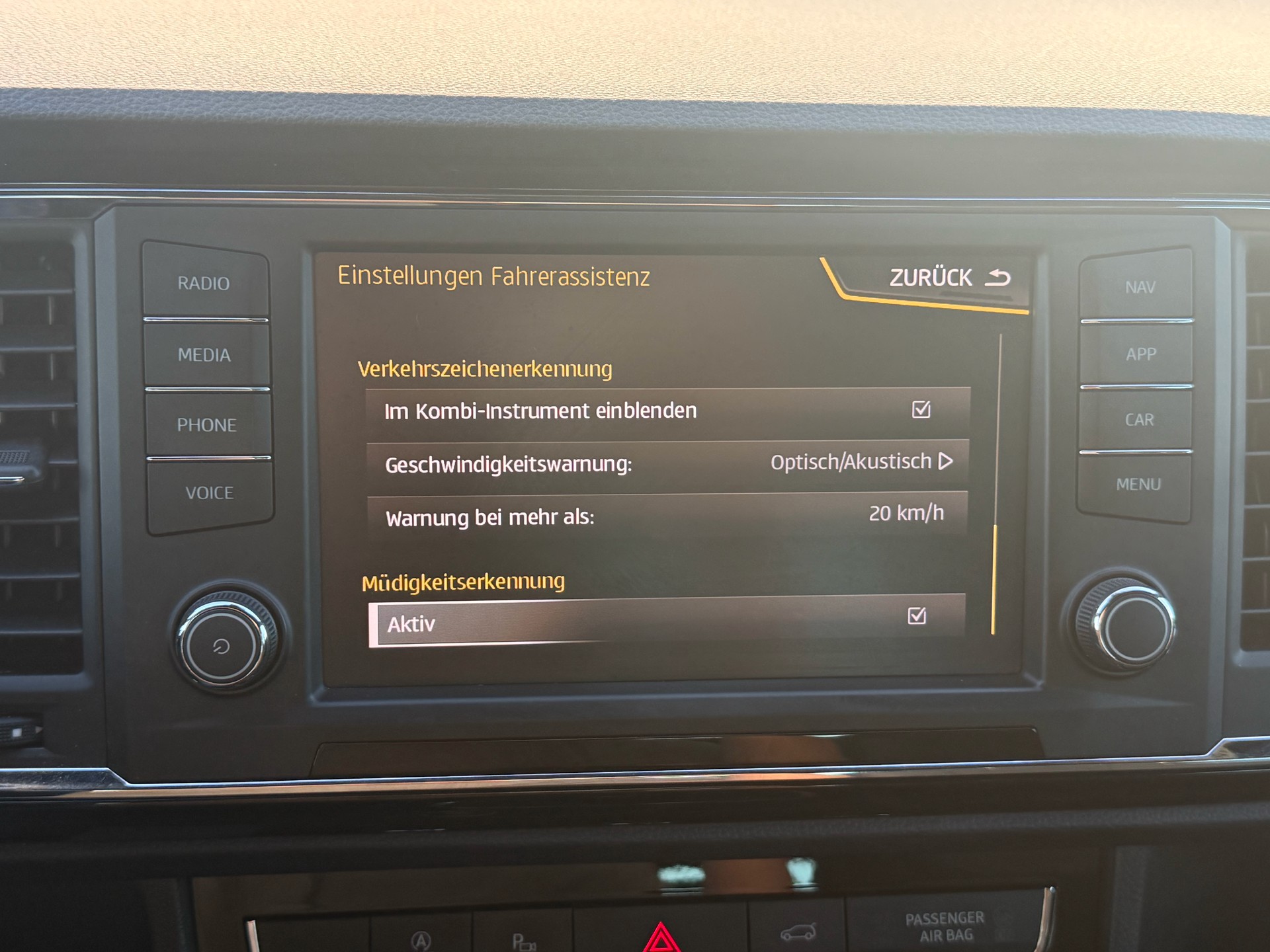 SEAT Ateca 2.0 TSI FR 4Drive DSG-image-23