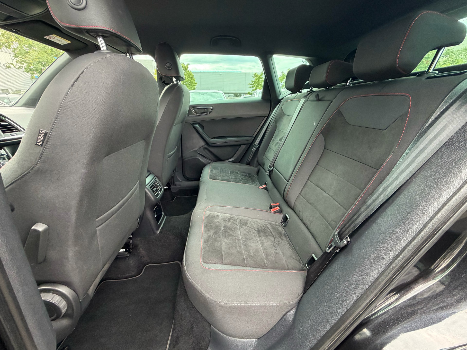 SEAT Ateca 2.0 TSI FR 4Drive DSG-image-9