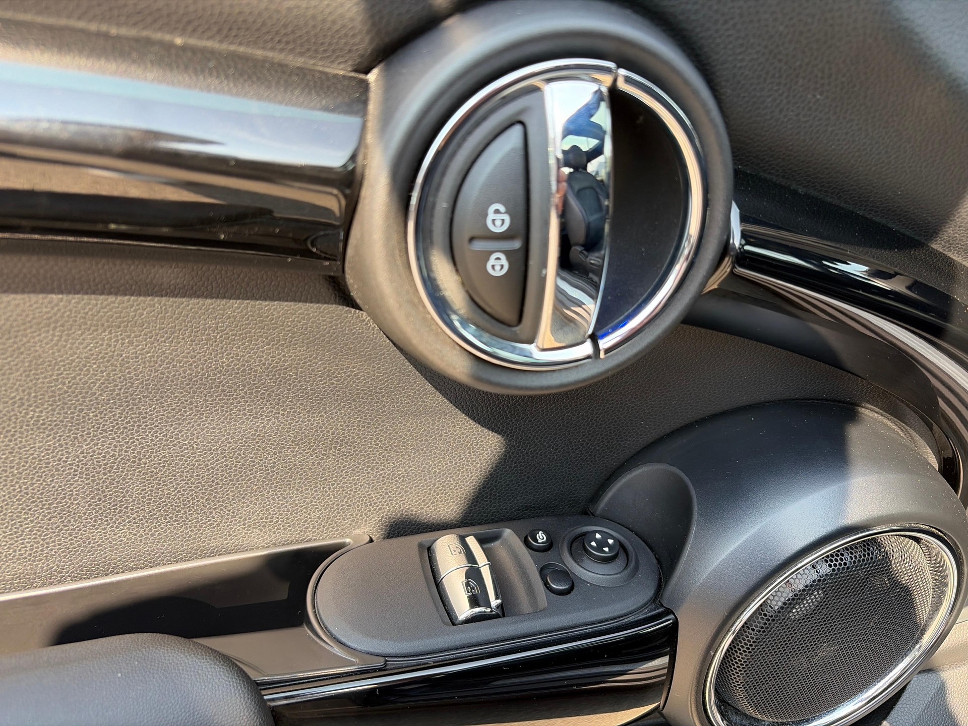 MINI F56 Cooper SE-image-14