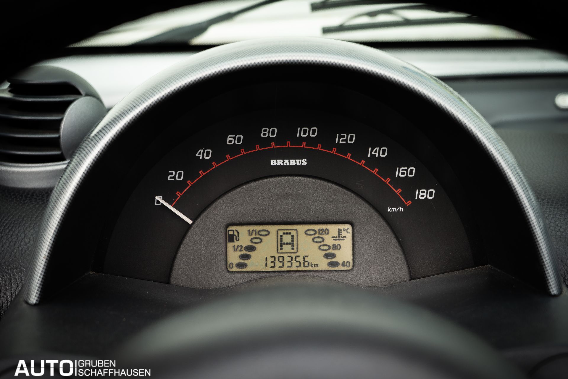 SMART brabus Fortwo Cabrio-image-22